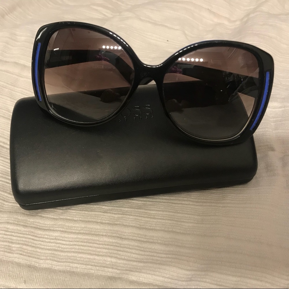Marc Jacobs Oversized Glamorous Sunglasses